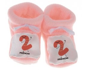 Chausson bébé Deux ans anniversaire style 2 + prénom de couleur Rose