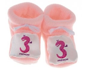 Chausson bébé Trois ans anniversaire style 5 + prénom de couleur Rose
