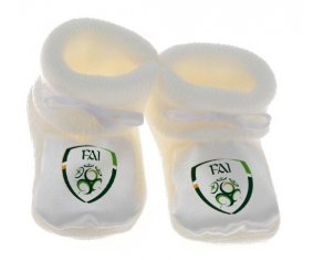 Chausson bébé Ireland national football team de couleur Blanc