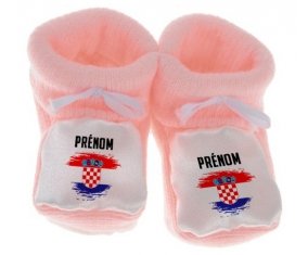 Chausson bébé Drapeau effet pinceau Croatie avec prénom de couleur Rose