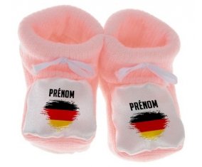 Chausson bébé Drapeau effet pinceau Allemagne avec prénom de couleur Rose