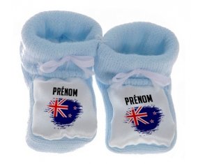 Chausson bébé Drapeau effet pinceau Nouvelle-Zélande avec prénom de couleur Bleu