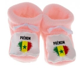 Chausson bébé Drapeau effet pinceau Sénégal avec prénom de couleur Rose