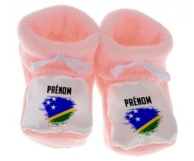 Chausson bébé Drapeau effet pinceau îles Salomon avec prénom de couleur Rose