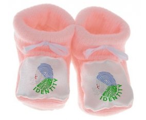 Chausson bébé Empreinte My Identity Djibouti de couleur Rose