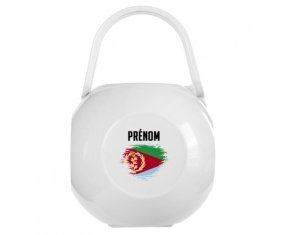 Boîte à tétine Drapeau effet pinceau Érythrée avec prénom de couleur Blanche