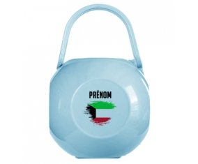 Boîte à tétine Drapeau effet pinceau Koweit avec prénom de couleur Bleue