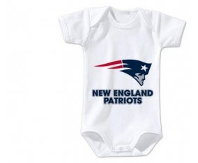 Body bébé New England Patriots taille 3/6 mois manches Courtes