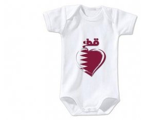 Body bébé Qatar en arabe + cœur taille 3/6 mois manches Courtes