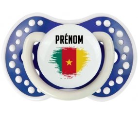Drapeau effet pinceau Cameroun avec prénom Tétine LOVI Dynamic Bleu-marine phosphorescente
