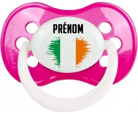 Drapeau effet pinceau Irlande avec prénom Tétine Anatomique Rose foncé classique