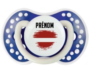 Drapeau effet pinceau Lettonie avec prénom Tétine LOVI Dynamic Bleu-marine phosphorescente