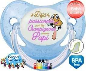 Déjà passionnée par les champignons comme papi: Sucette