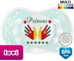 Main de bébé cameroun + prénom: Sucette LOVI Dynamic-su7.fr
