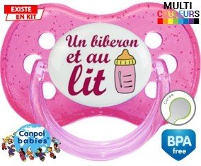Un biberon et au lit modèle fille: Sucette Cerise-su7.fr